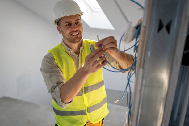 Best Affordable Emergency Electrician  in Forsyth, MO